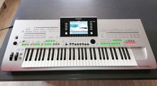 Yamaha Keyboard Tyros 3 mit Notenhalter, Tasche und Gebrauchsanweisung
