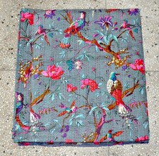 Queen-Size-Bettdecke aus