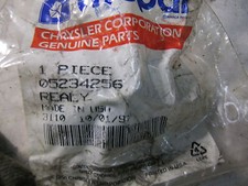 Chrysler Dodge Plymouth Jeep Mopar 5234256 / 05234256 Relay Relais