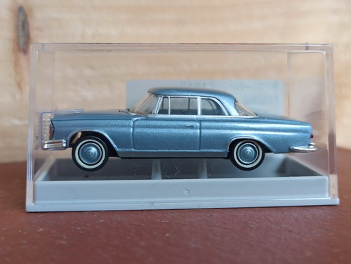 Neu brekina 21012 - 1:87, h0