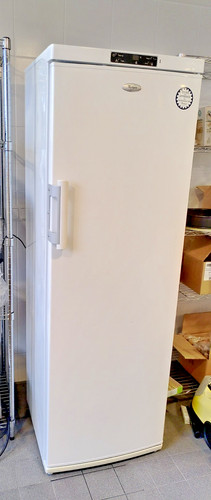 Tiefkühlschrank