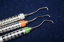 Hu-Friedy Curette SG1/271 und SG11/1273 und SG7/877 Küretten gebraucht + IMPHDL6