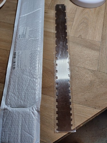 Gitarrenbauer gekerbte gerade