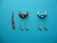 Timpo 7 Einzelteile Cowboy: 4 Pistolen & 2 Pistolen-Gürtel & 1 Winchester Gewehr