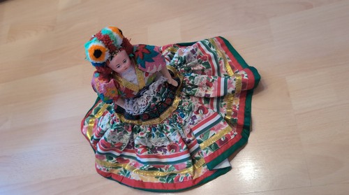 Große folklore souvenirpuppe - große, folklore-souvenirpuppe