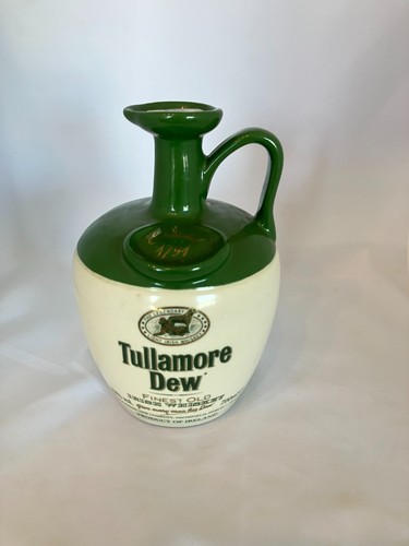 Tullamore dew irish whiskey - dew,