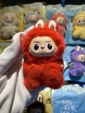 Pin For Love "X" Labubu -