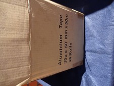 Karton mit 8 Rollen gebrauchtes Aluminium Tape – neuwertig mit Lagerspuren