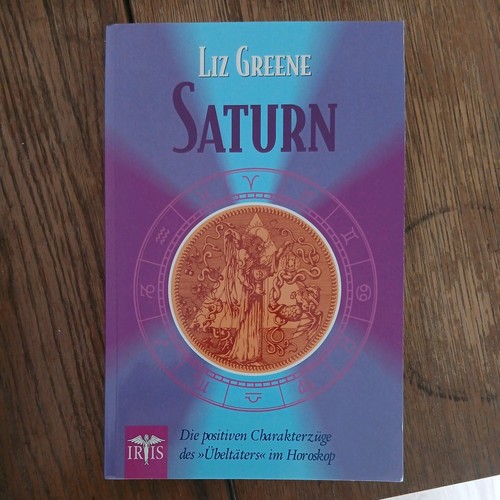Saturn von liz - greene, (2009