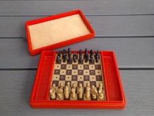 Vintage Dachbodenfund Schach Spiel Holzspielsteine Reisespiel in einer Schatulle