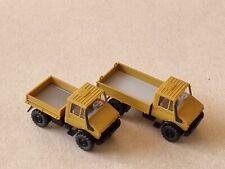 Wiking 1/87  MB Unimog U1700 Konvolut mit zwei Modellen in braungelb/ schwarz