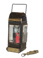 Antike Kerzen Laterne Feuerwehr Requisiten Fabrik von C.D. Magirus mit Pfeife