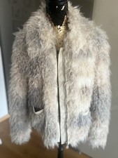 Marc Cain Damen Plüsch Jacke