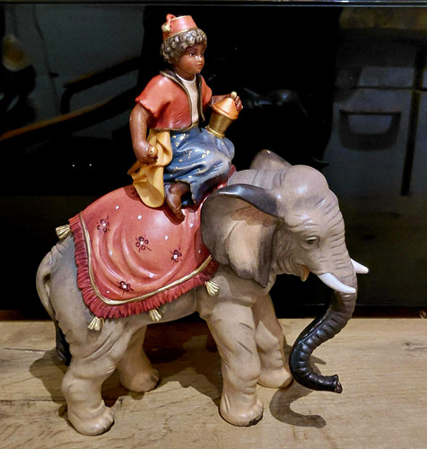 Krippenfigur holz elefant - krippenfigur,
