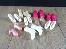 9 Paar seltene Schuhe Stiefel