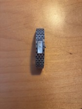 DKNY Damen Armbanduhr mit Sternchen in Schwarz und Weiß