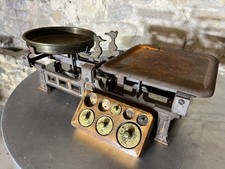 ALTE DEKO WAAGE + KUPFER