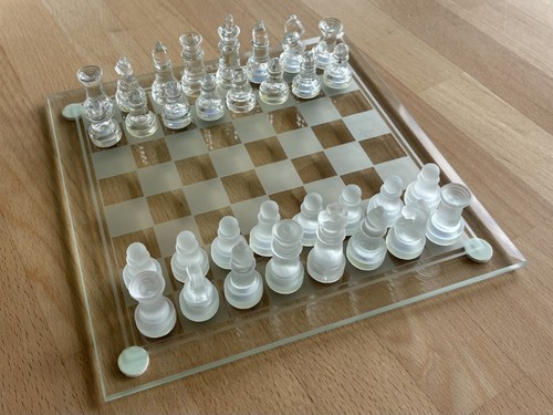 Schach spiel glasschach - spiel,