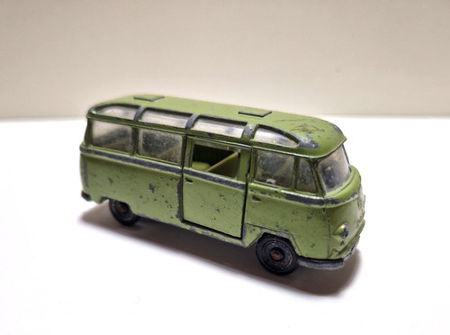 Siku 220tempo matador bus - matador,