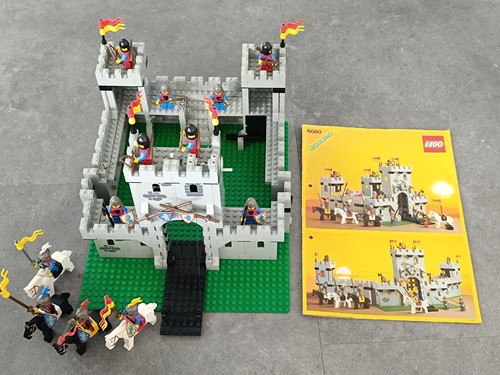 Lego 6080 kings castle - kings,