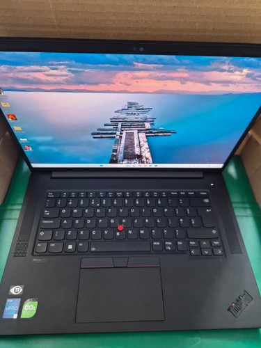 Lenovo thinkpad gen - p1, i7