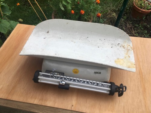 Vintage metallwaage waage - vintage,