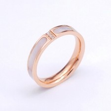Edelstahl Ring mit Perlmutt & Zirkonia, Modern & Elegant