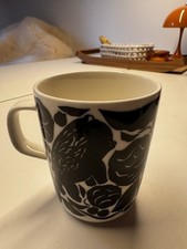 Marimekko Tasse Karhuemo Nicht