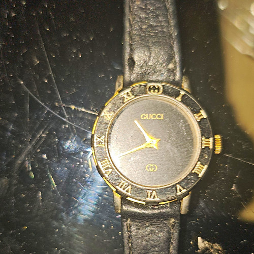 Gucci damen armbanduhr 2000l - gucci,