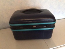 DARIO -  Kosmetikkoffer /