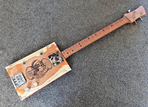 Cigar box gitarre - cigar, 3-saitige