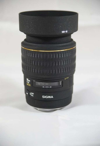 Objektiv sigma 105mm makro - objektiv,
