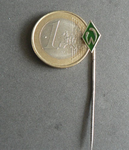 Alte anstecknadel fussball - ,