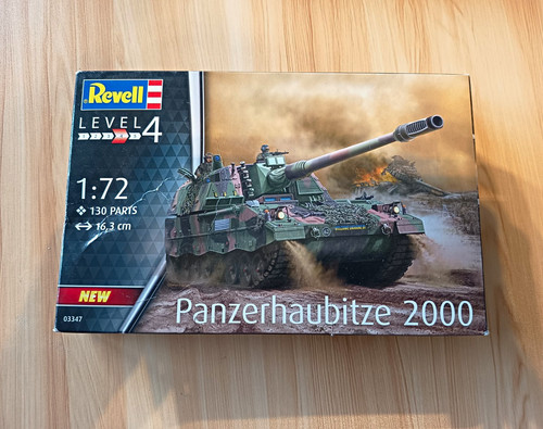 Revell panzerhaubitze 2000 - panzerhaubitze,