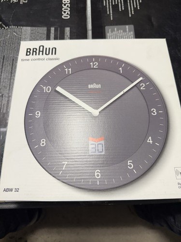 Braun abw funk wanduhr time - braun, funk-wanduhr