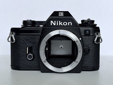 Kamera SLR Nikon EM Body