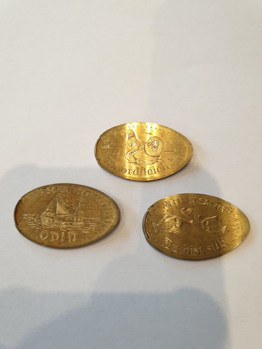 Motive elongated coin - motive,