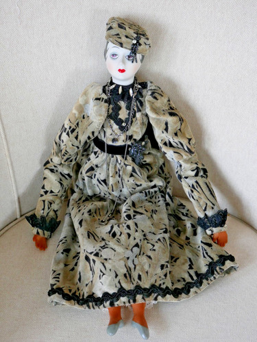 Divanpuppe antik ladypuppe - antik,
