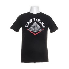 Black Pyramid, T-shirt