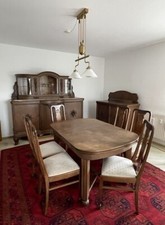 Tisch aus dunklem Holz, antik