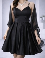 Laona Cocktailkleid in der