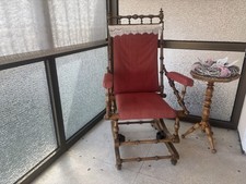 Amerikanischer Schaukelstuhl  