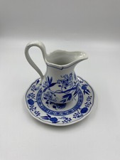 Hutschenreuther Zwiebelmuster Milchkanne mit Unterteller Höhe Kännchen ca. 10 cm