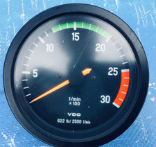 VDO ELEKTRONISCHER  DREHZAHLMESSER - 80mm /  3000 UPM / 12V