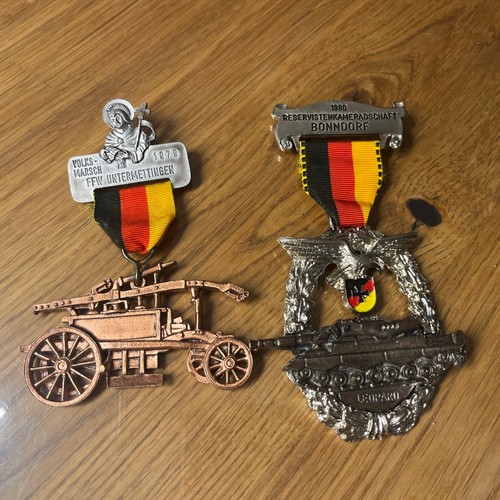 Medallien orden volksmarsch - 2, medallien/orden.