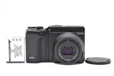 RICOH GXR Body + LENS P10