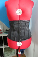 Gothic Unterbrust Korsett Corset Story Größe UK 18 Taillenreduktion