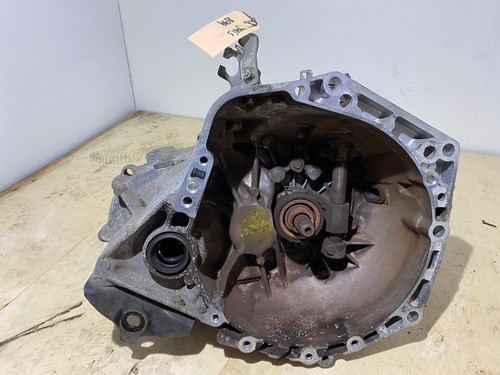 Toyota yaris 0 benzin - toyota, /