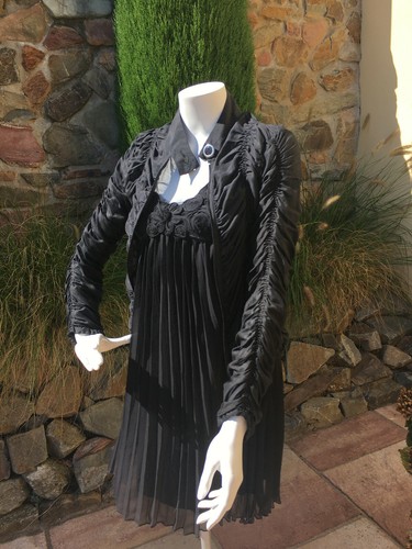 Stylische schwarze gesmokte - stylische,