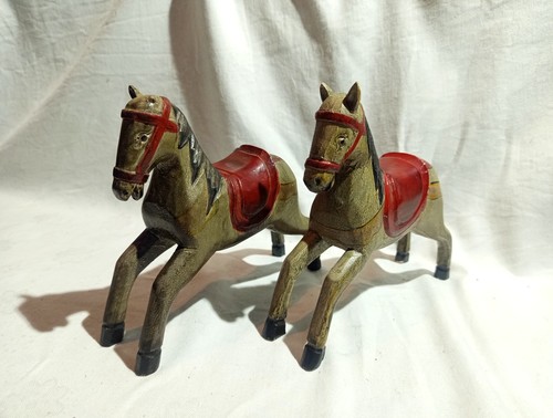 Vintage spielzeug pferde - vintage,